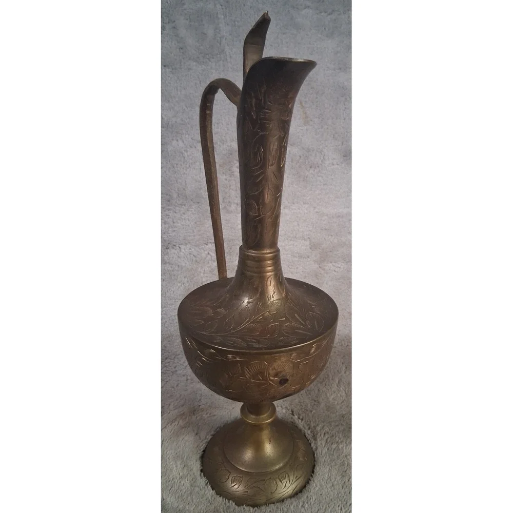 Vtg Etched Brass Pitcher Ewer Floral Hand Crafted India Aftaba Moorish Styl 9.5